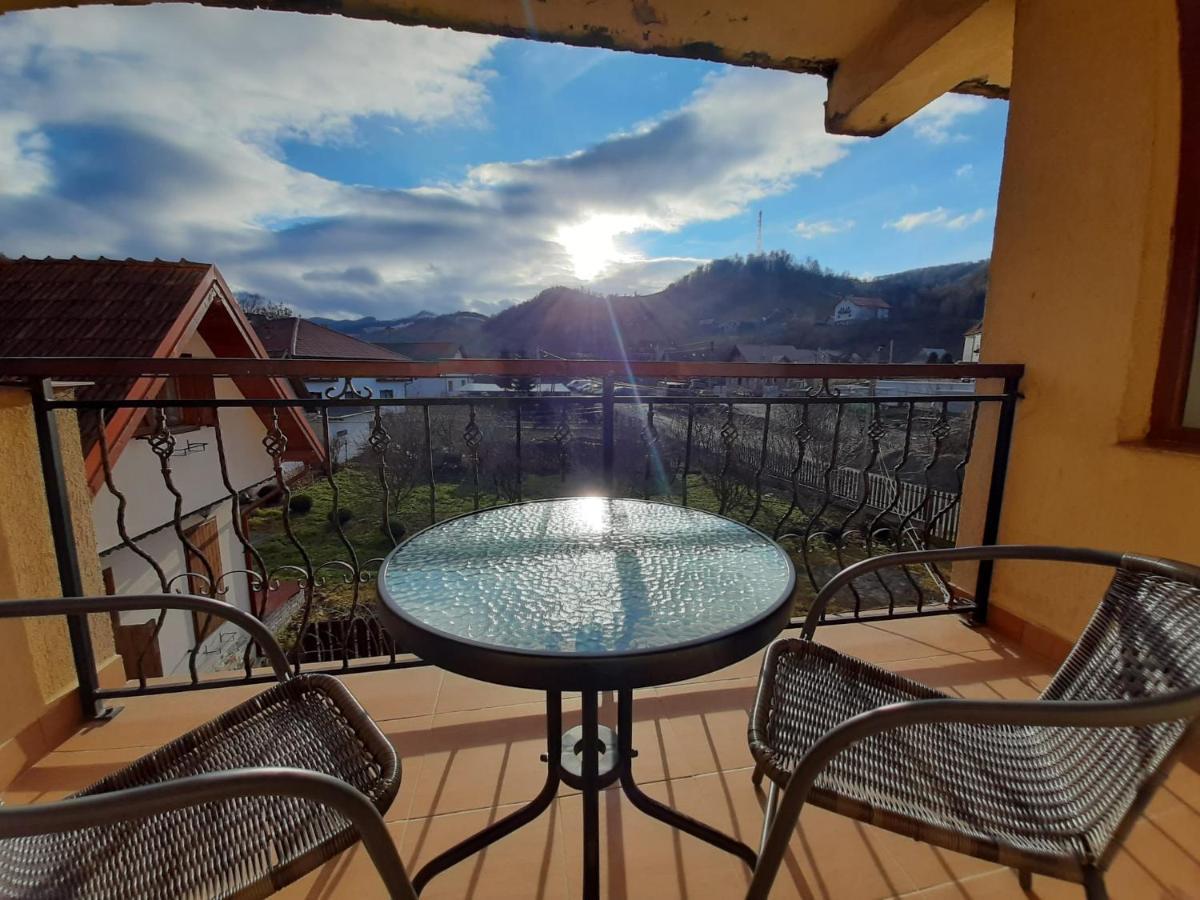 Pensiunea Montan Din Bran,Sat Simon Spa Indoor Bran  Extérieur photo