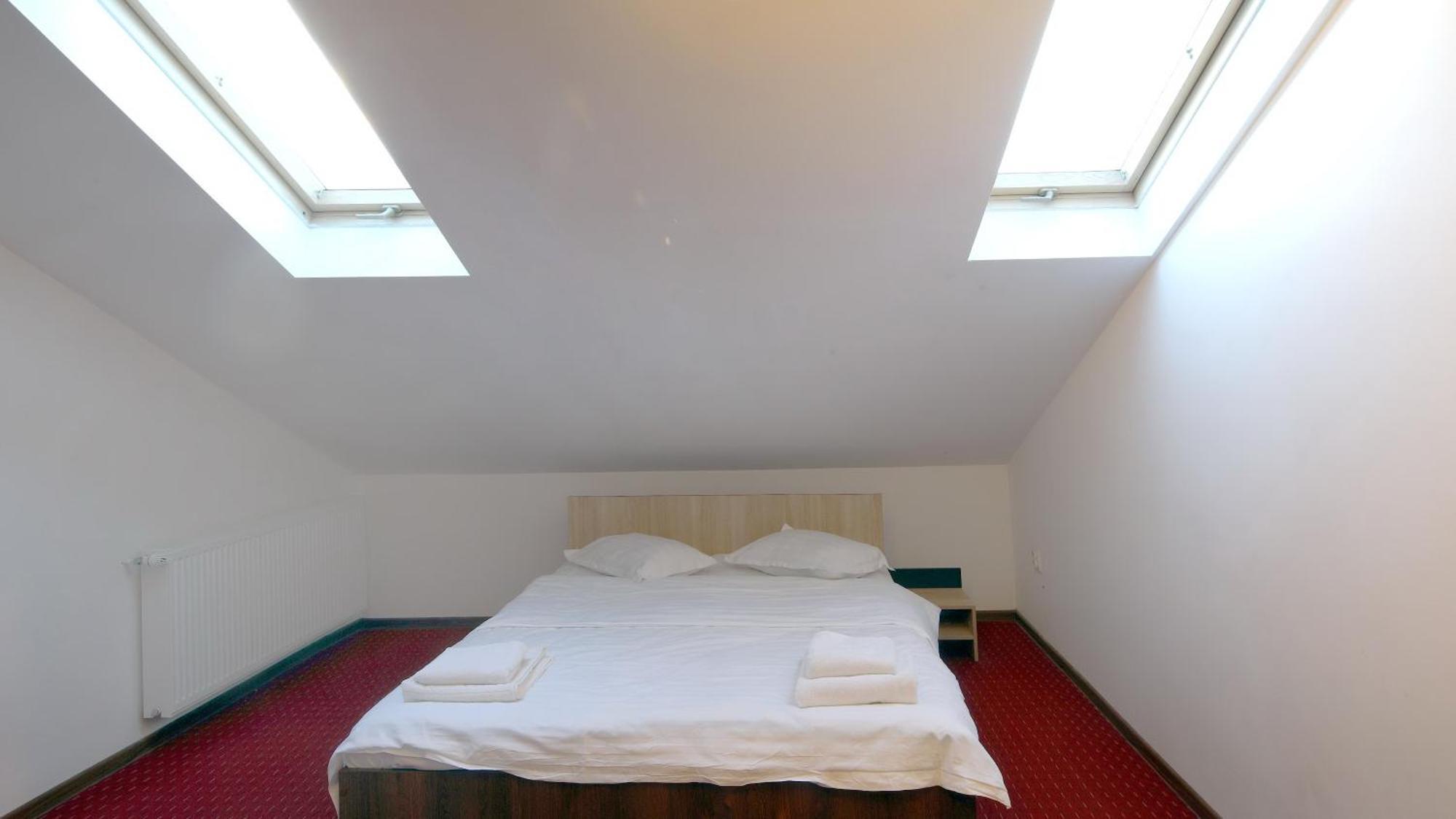Pensiunea Montan Din Bran,Sat Simon Spa Indoor Bran  Extérieur photo