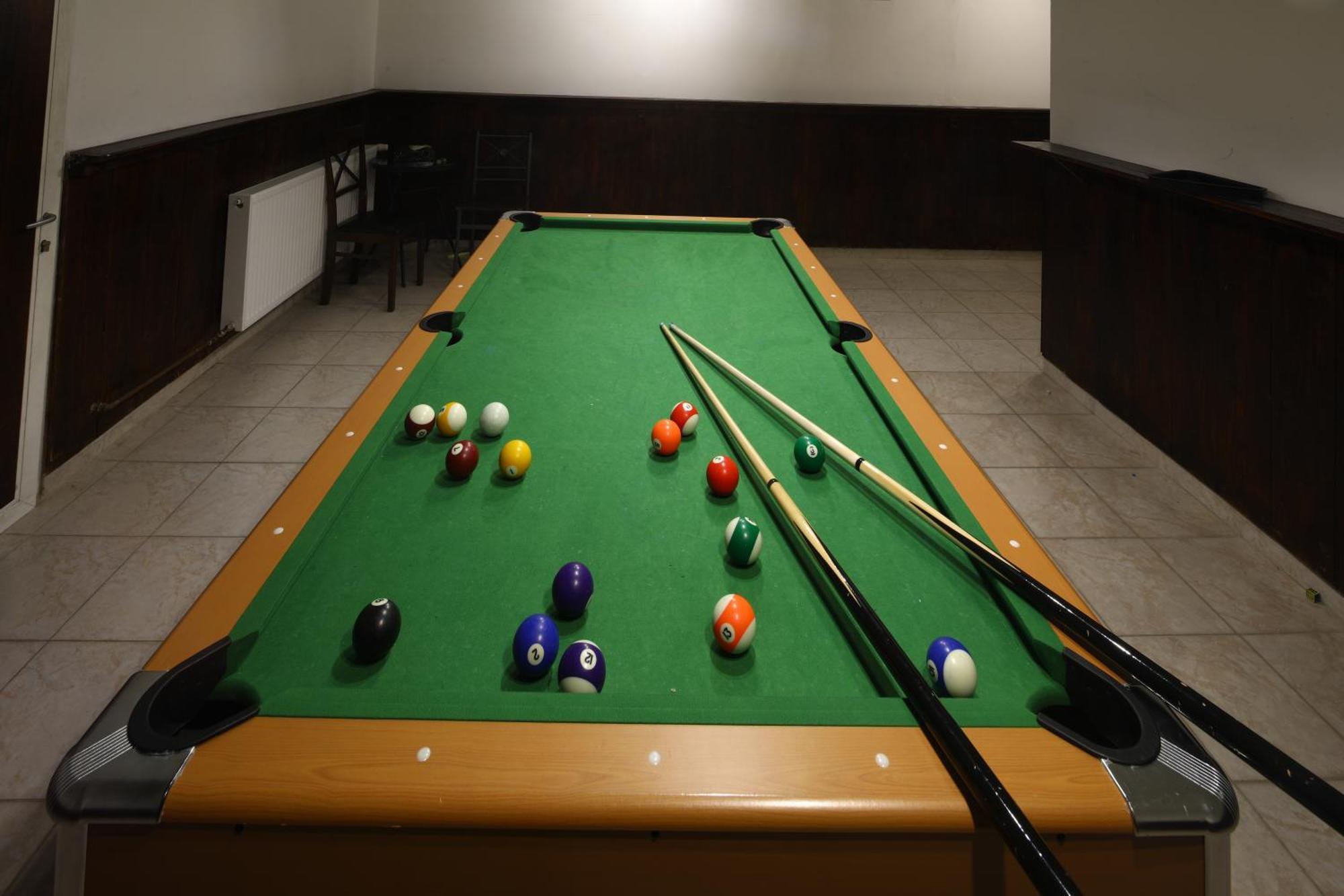 Pensiunea Montan Din Bran,Sat Simon Spa Indoor Bran  Extérieur photo